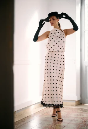 Midi φούστα πουά με δαντέλα στο τελείωμα