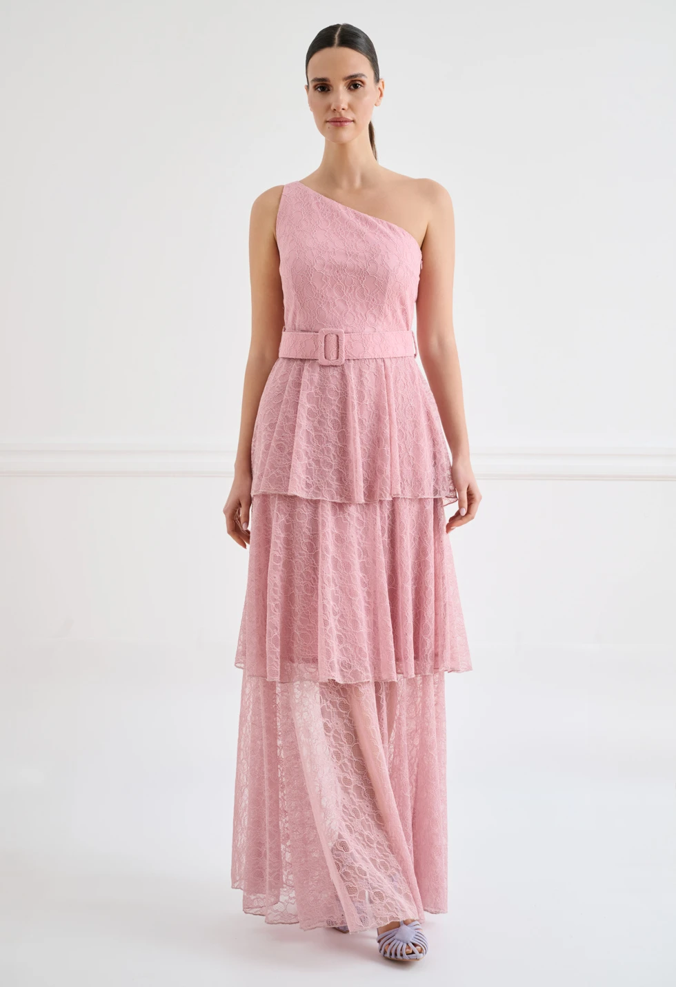 Δαντελένιο maxi φόρεμα one shoulder με βολάν - Image 2