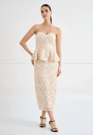 Midi δαντελένιο φόρεμα με peplum