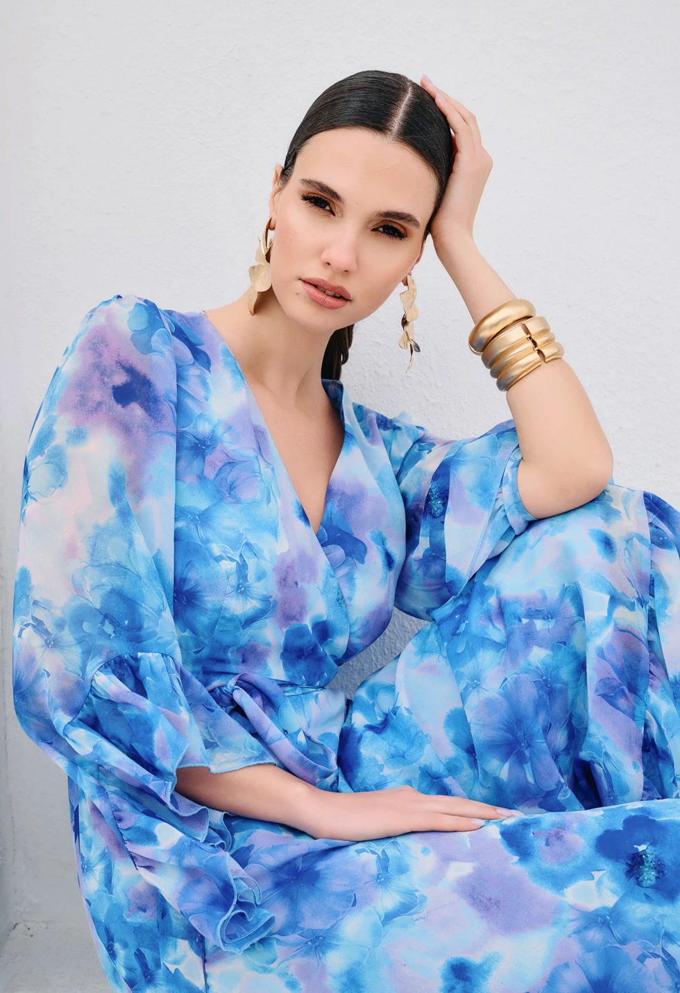 Maxi κρουαζέ φόρεμα με floral print - Image 4