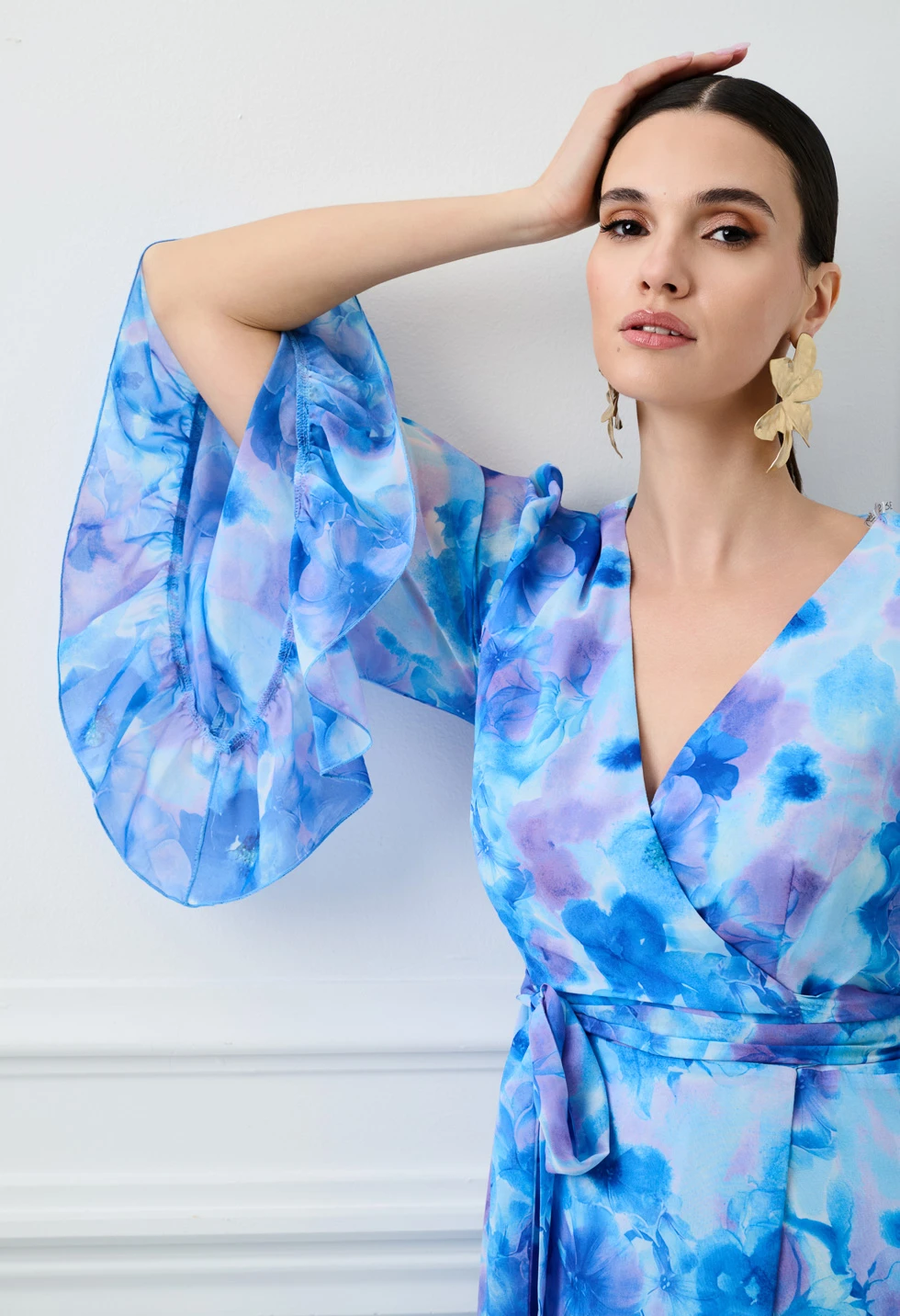 Maxi κρουαζέ φόρεμα με floral print - Image 8