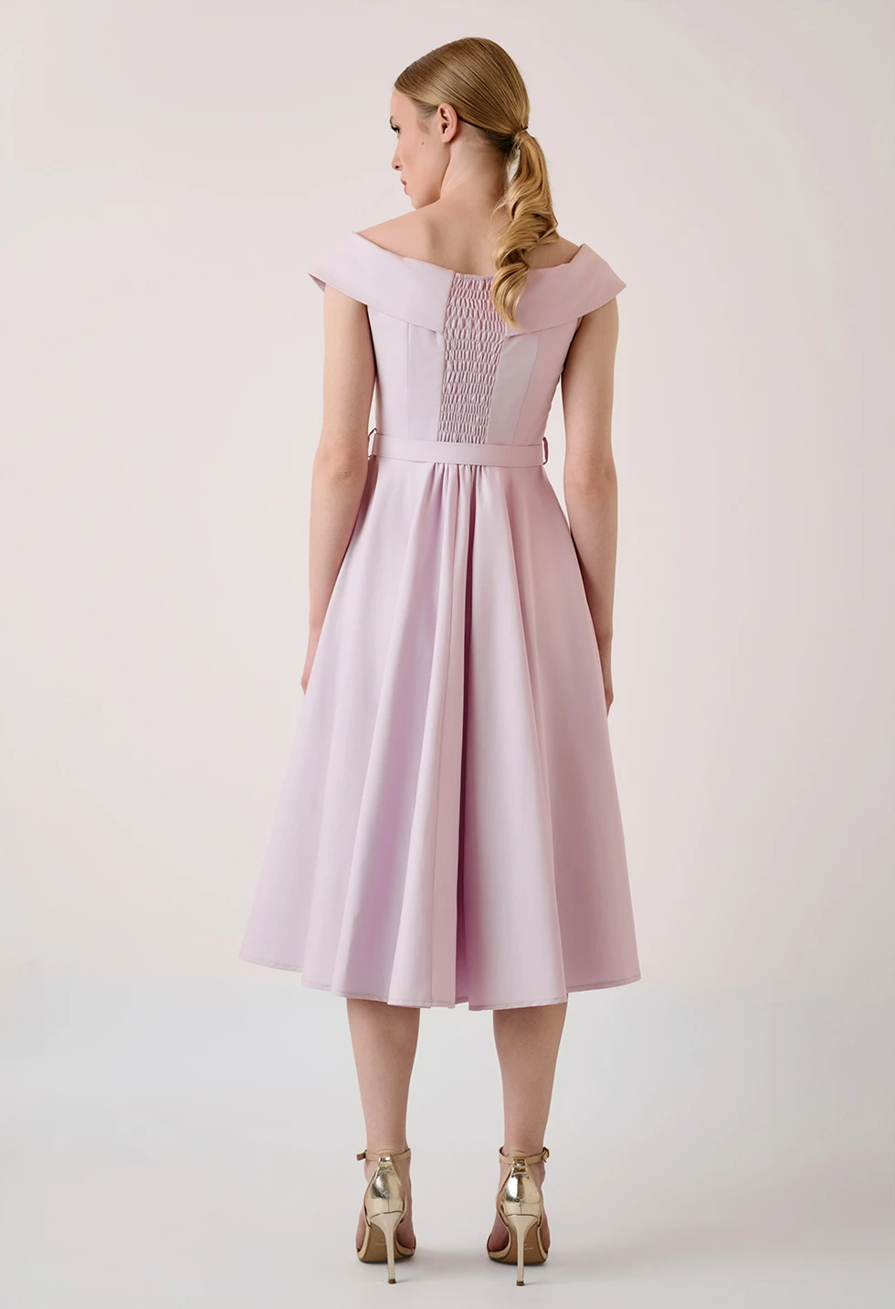 Midi off shoulder φόρεμα με ζώνη - Image 4