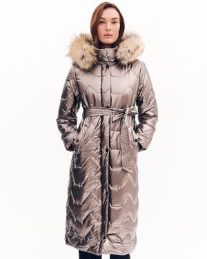 Μπουφάν μακρύ με γούνα στη κουκούλα