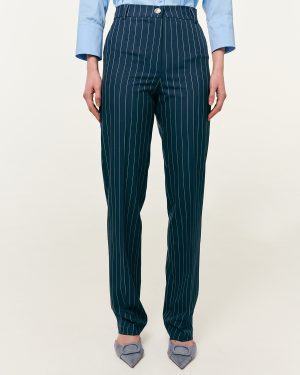 Παντελόνι σε ίσια γραμμή με ρίγα