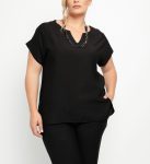 Μπλούζα όψη λινό με κολιέ