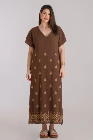 Maxi φόρεμα λινό με χρυσά κεντήματα plus size