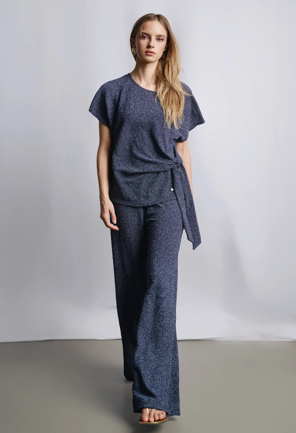 Μπλούζα lurex με δέσιμο στο πλάι - Image 3