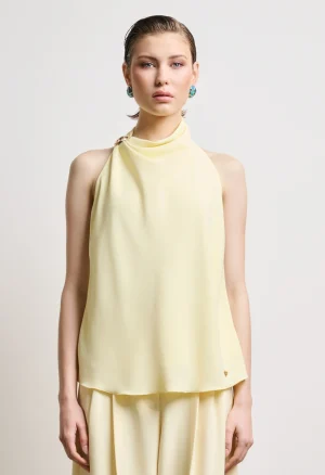 Μπλούζα halter με διακοσμητικό κρίκο