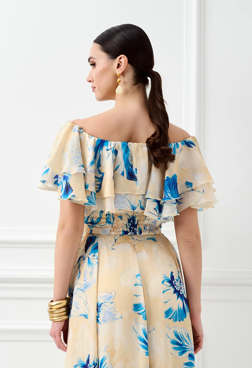 Floral top με βολάν και έξω ώμους - Image 4