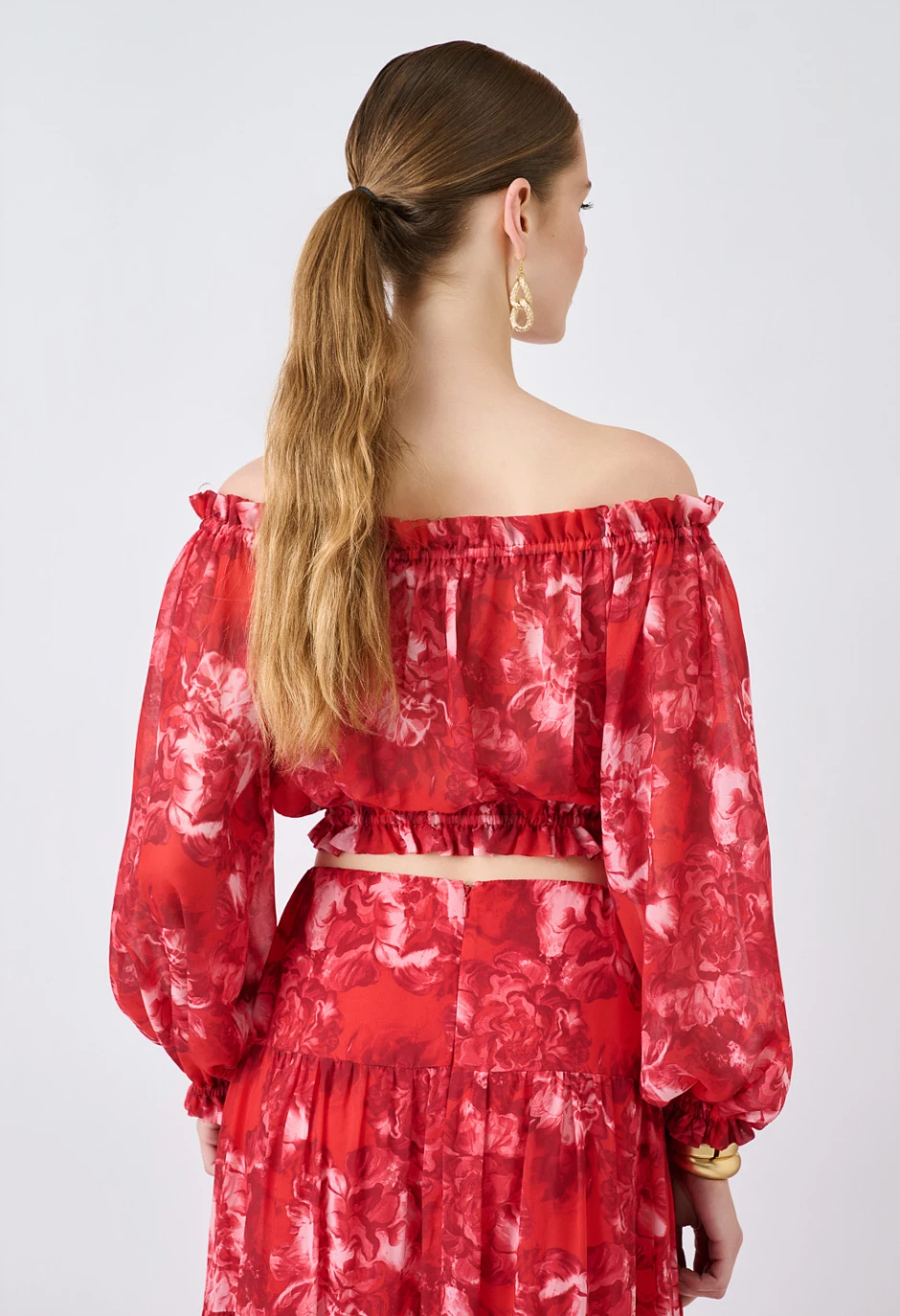 Floral off-shoulder crop top με μακριά μανίκια - Image 4