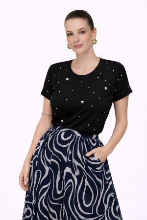 Alternative view of Tshirt με strass και λεπτομέρειες καρδιές casual chic