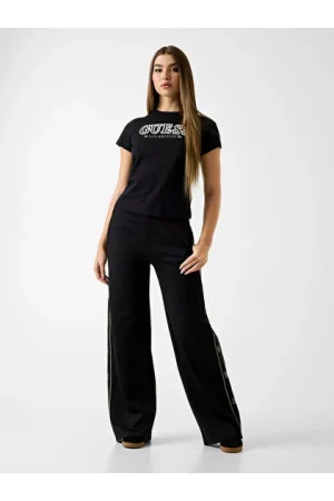 Alternative view of Μπλούζα κοντομάνικη με λογότυπο στο στήθος