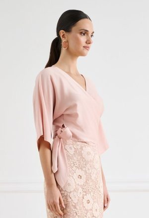 Alternative view of Σατέν κρουαζέ τοπ με δέσιμο στο πλάι