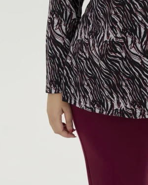 Alternative view of Μπλούζα με zebra print και V-λαιμόκοψη