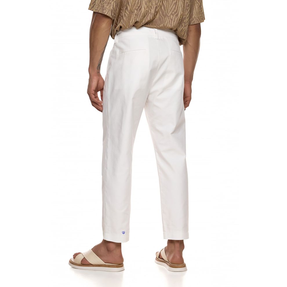 26044 187 457 WHITE 002