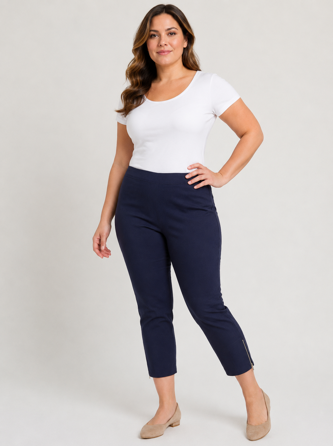 Παντελόνι κάπρι ψηλόμεσο με φερμουάρ plus size - Image 3