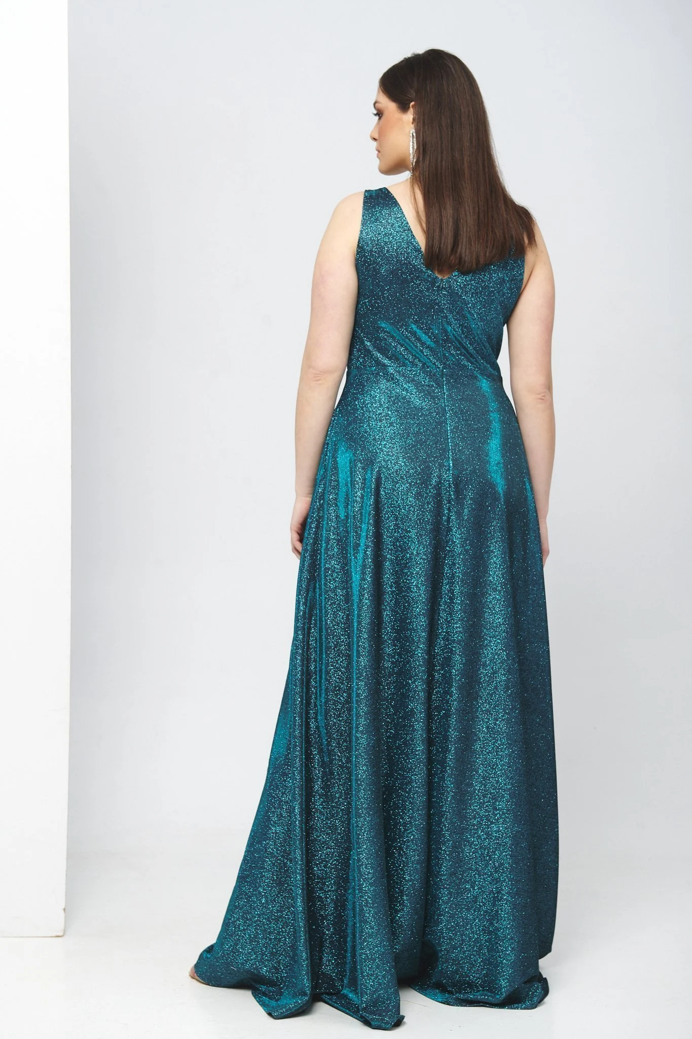 Φόρεμα maxi με glitter κρουαζέ plus size - Image 2