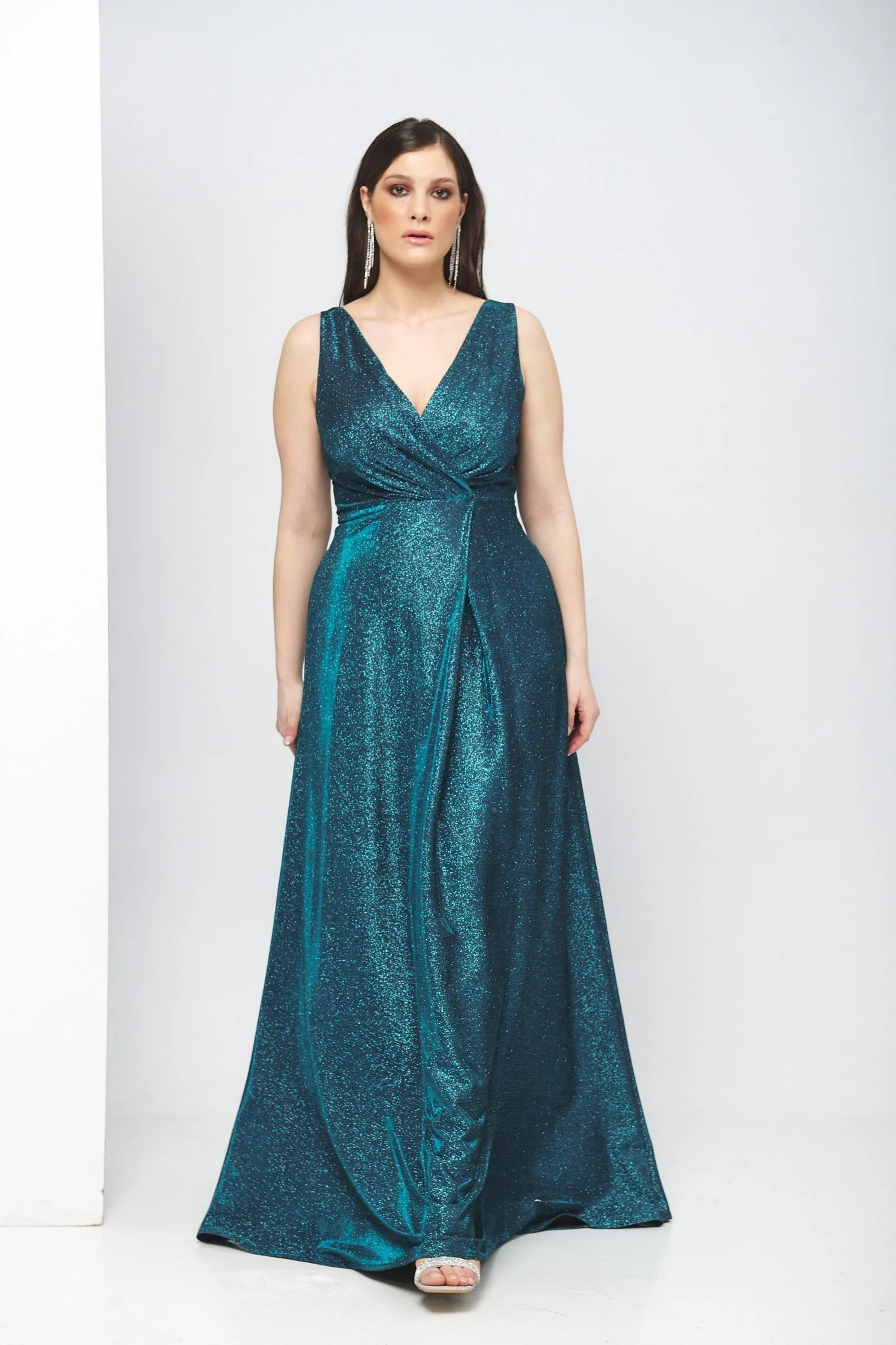 Φόρεμα maxi με glitter κρουαζέ plus size - Image 3