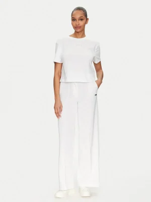 Alternative view of Crop T-shirt με στράς Guess