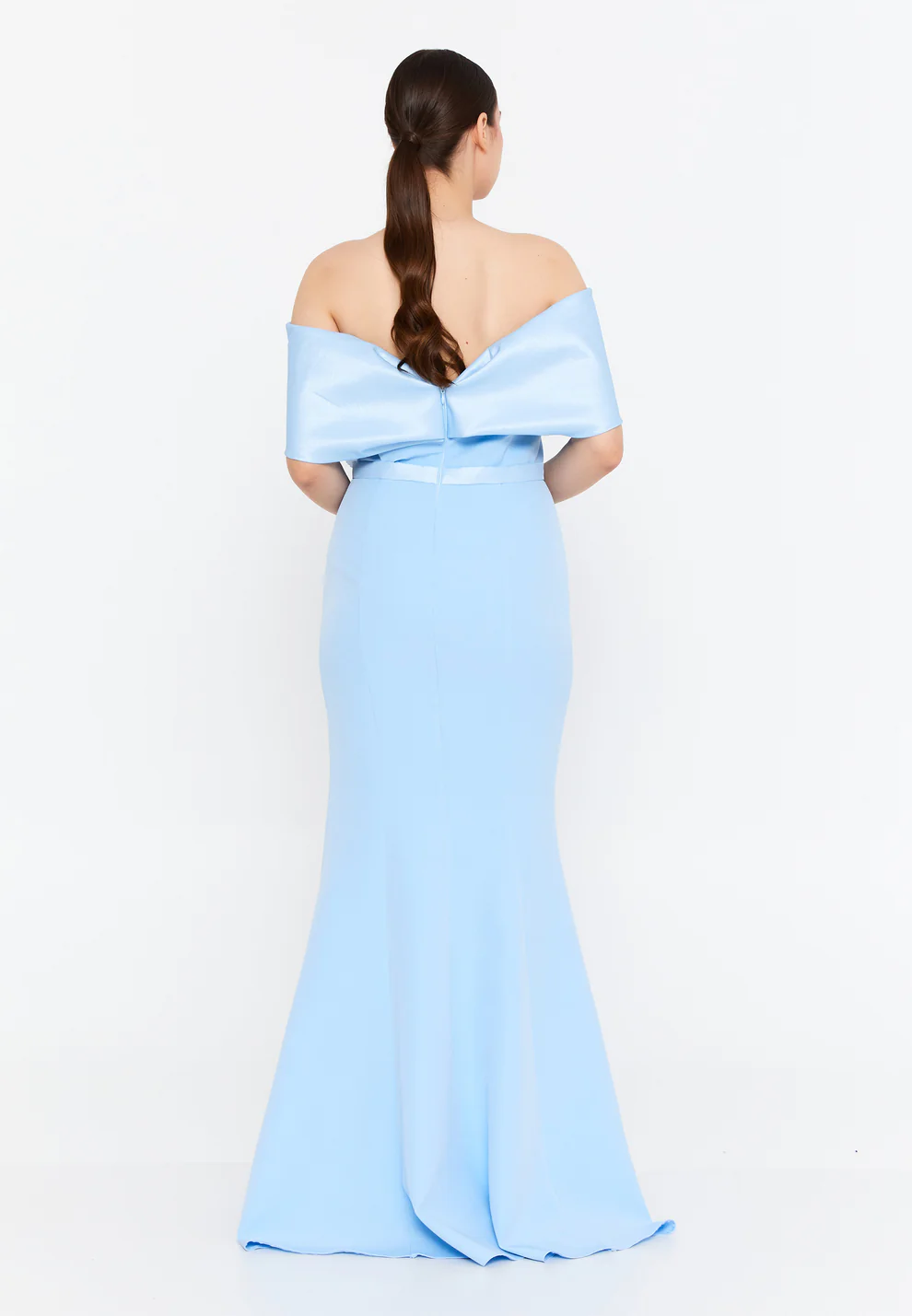 Φόρεμα μακρύ εξώπλατο plus size - Image 3