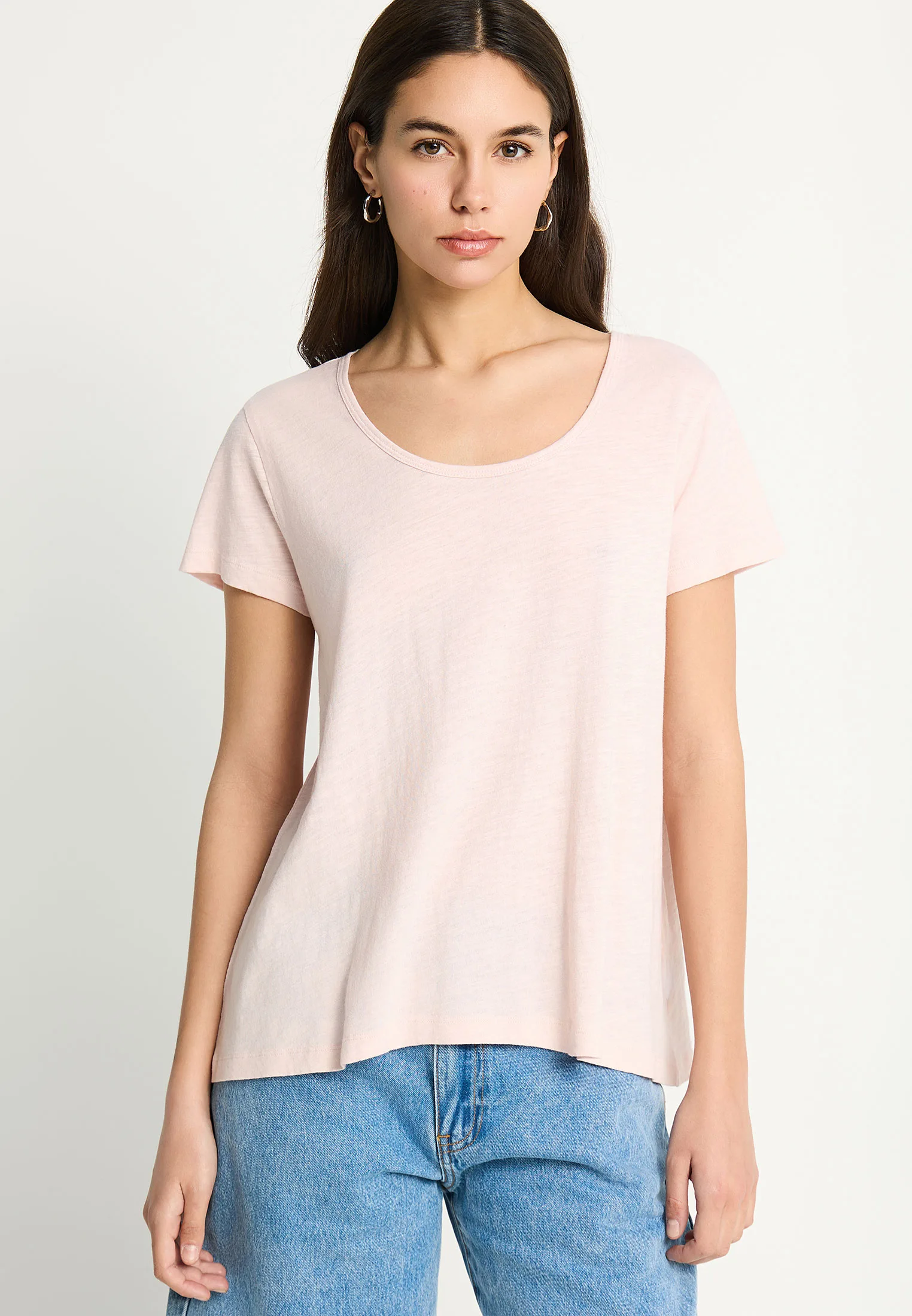 T-shirt μονόχρωμο σε Relaxed fit