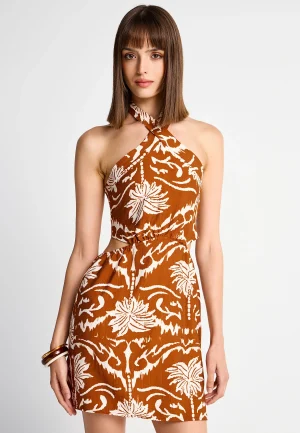 Φόρεμα μίνι με halter λαιμόκοψη και cut-outs