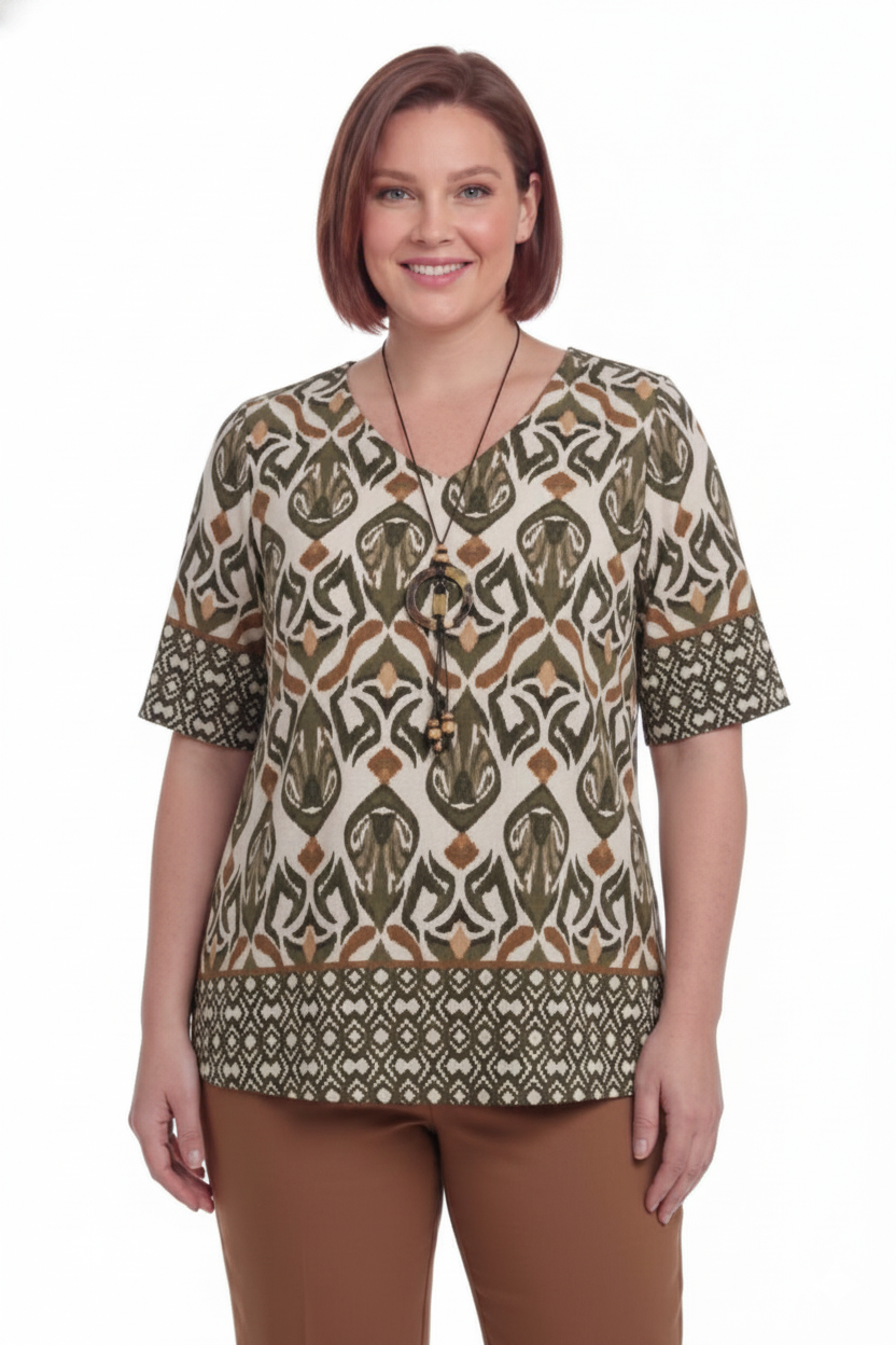 Εμπριμέ μπλούζα με ethnic μοτίβα και V λαιμόκοψη plus size