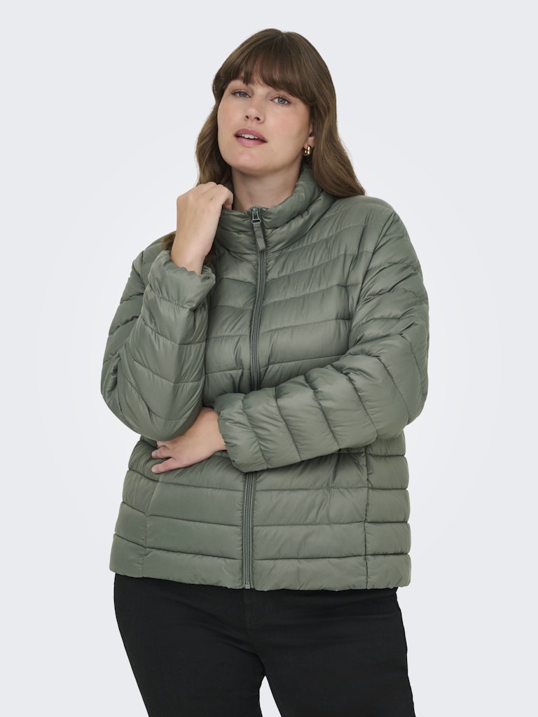 Plus size καπιτονέ μπουφάν ελαφρύ