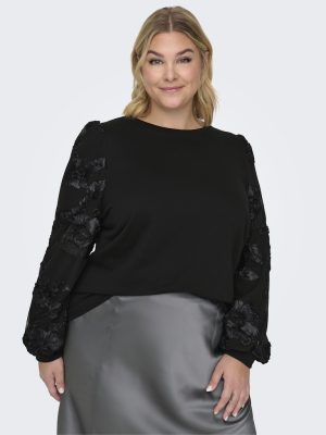 Μπλούζα με κεντήματα στα μανίκια plus size
