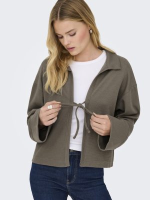 Ζακέτα με δέσιμο και γιακά