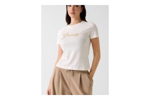 T-shirt με κεντημένο logo μπροστά