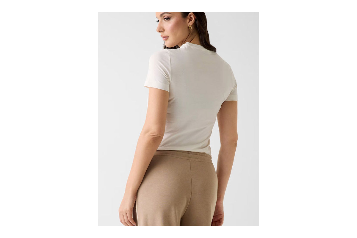 T-shirt με κεντημένο logo μπροστά - Image 4