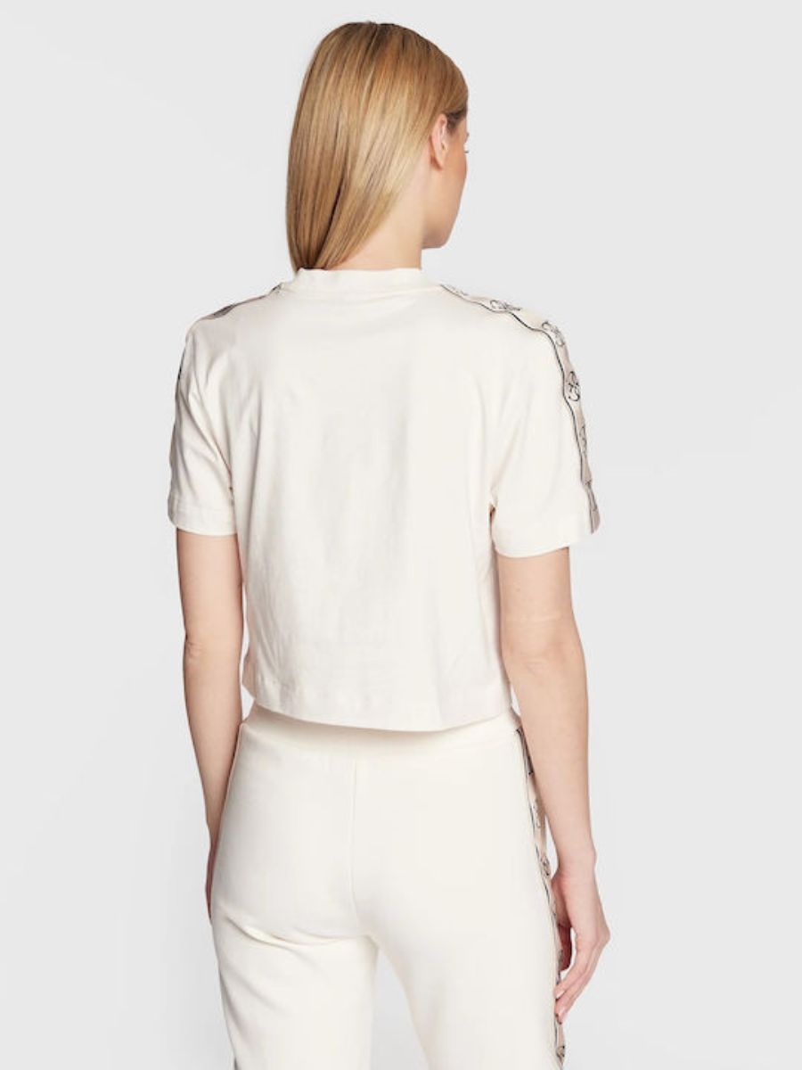 T-shirt cropped με λογότυπο στα μανίκια - Image 5