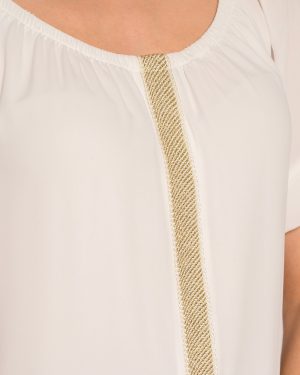 Alternative view of Μπλούζα κοντομάνικη με λάστιχο και χρυσή τρέσα