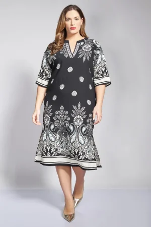 Alternative view of Φόρεμα μίντι με έθνικ μοτίβο plus size