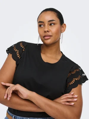 Alternative view of T-shirt με δαντελένια μανίκια plus size