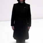 Παλτό με ψηλό γιακά