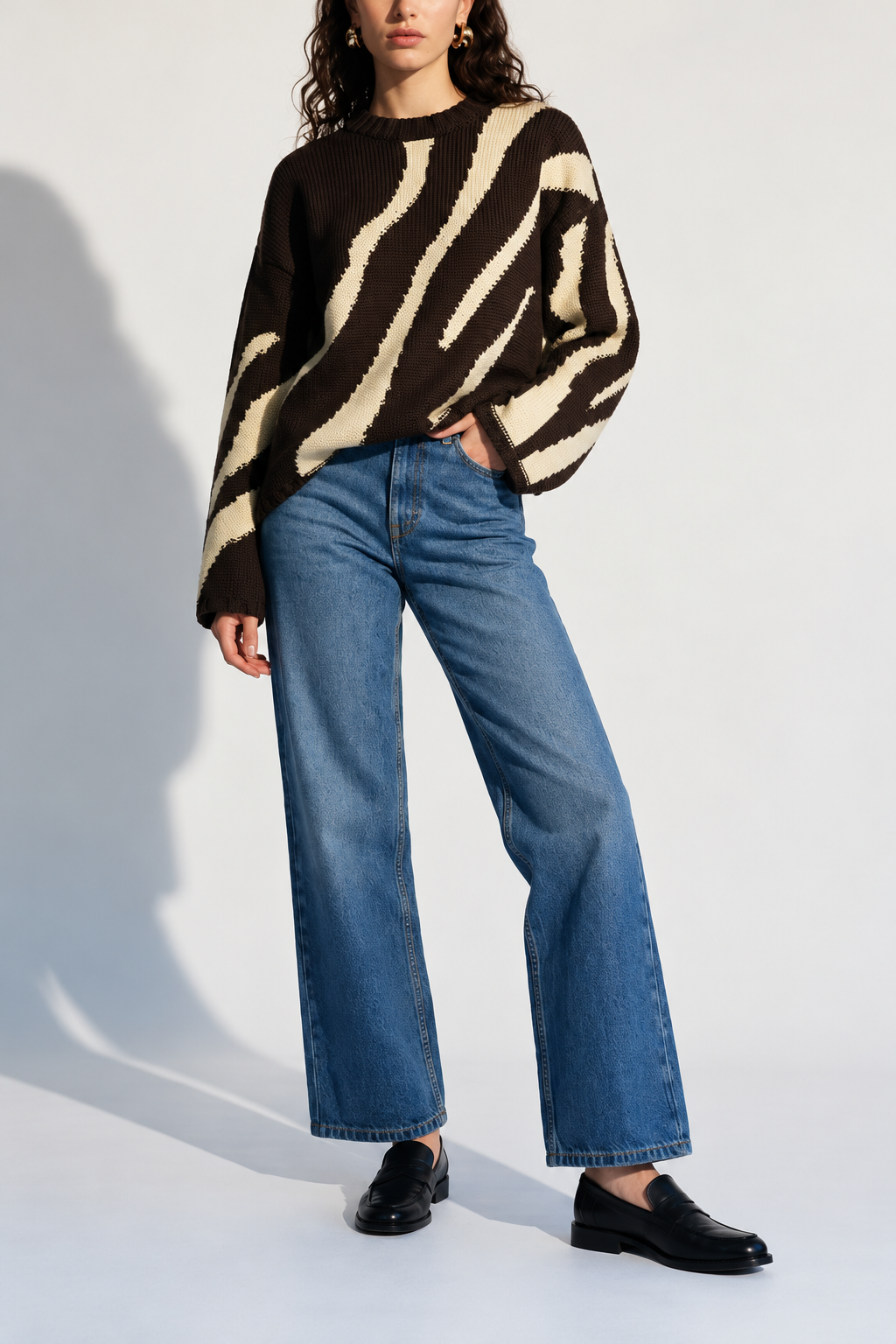 Μίνιμαλ Look με Zebra Πλεκτόλεκτο